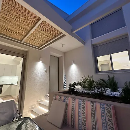 Luxury House Ilios 펜션 Nea Kallikrateia